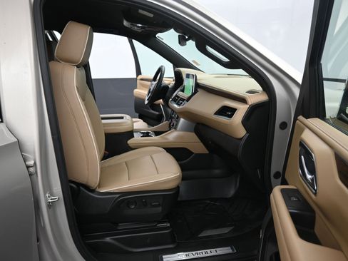 Used 2024 Chevrolet Tahoe Premier image 18