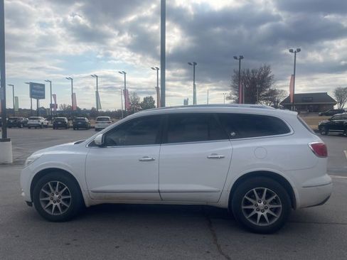 Used 2016 Buick Enclave Leather image 6