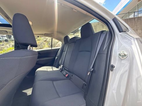 Used 2023 Toyota Corolla LE w/ LE Premium Package FWD image 19