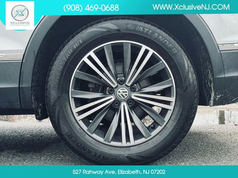 Used 2019 Volkswagen Tiguan SEL image 30