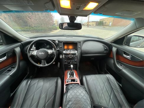 Used 2009 INFINITI FX35 AWD w/ Technology Pkg image 28