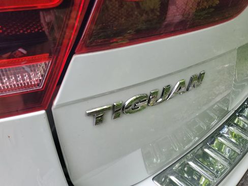 Used 2021 Volkswagen Tiguan S FWD image 8