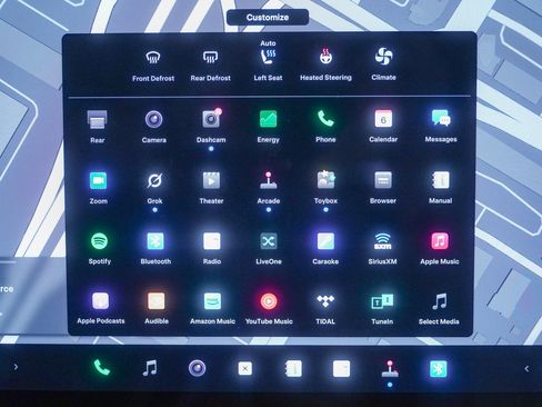 Used 2023 Tesla Model S Plaid image 38