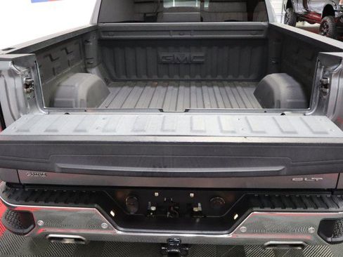 Used 2020 GMC Sierra 1500 SLT AWD/4WD image 27