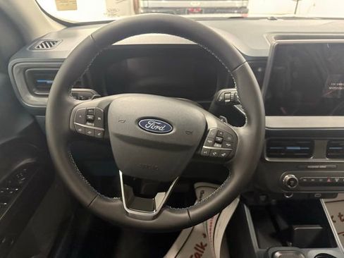 New 2026 Ford Maverick Lobo image 17