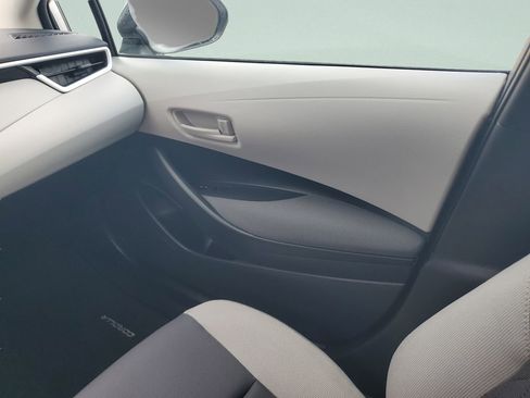 Certified 2025 Toyota Corolla LE w/ Convenience Package FWD image 13