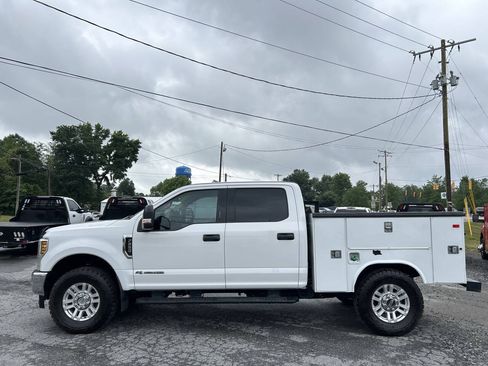 Used 2018 Ford F250 XLT w/ XLT Value Package AWD/4WD image 10