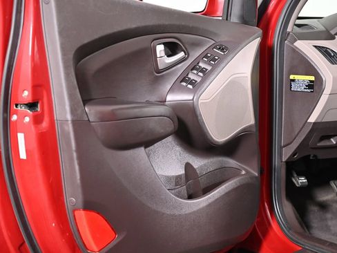 Used 2013 Hyundai Tucson GLS AWD/4WD image 27