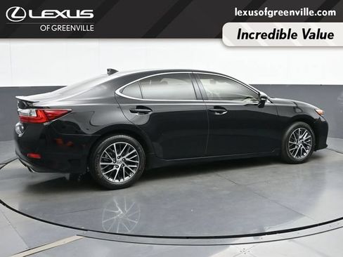 Used 2017 Lexus ES 350 w/ Luxury Package FWD image 8
