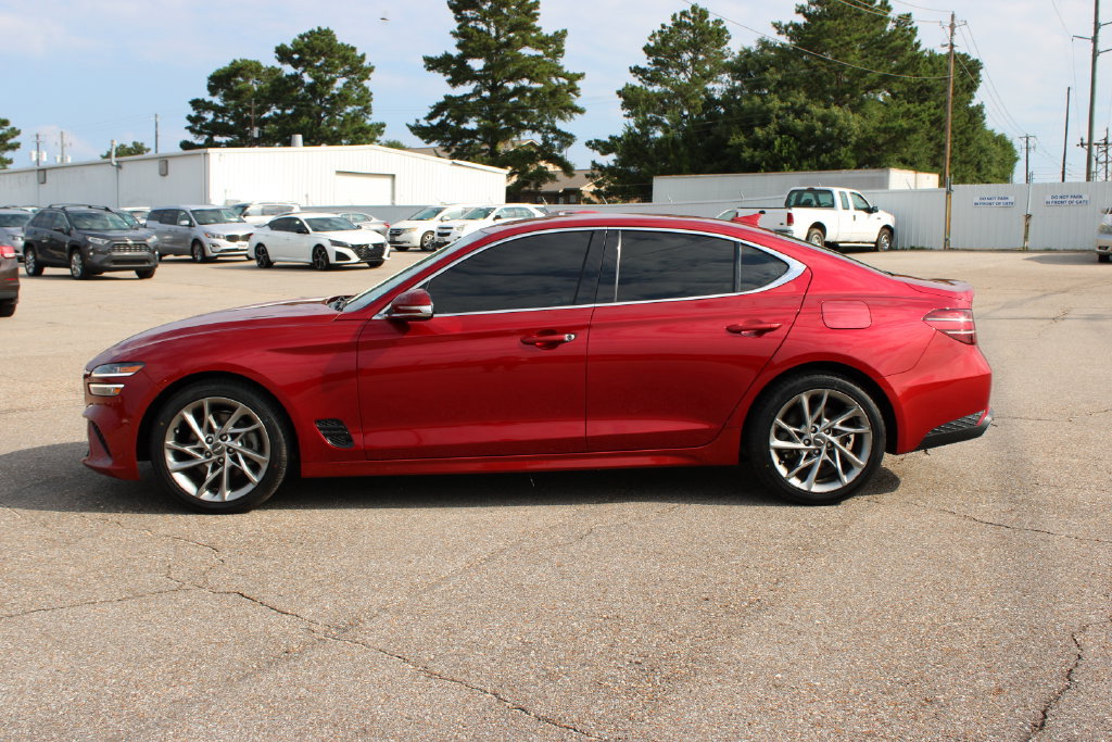Used 2022 Genesis G70 2.0T RWD image 4