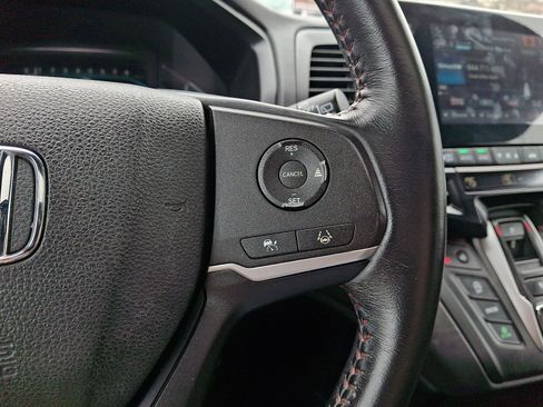 Used 2024 Honda Odyssey Sport image 23