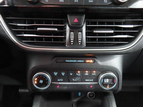 Used 2020 Ford Escape SE AWD/4WD image 27