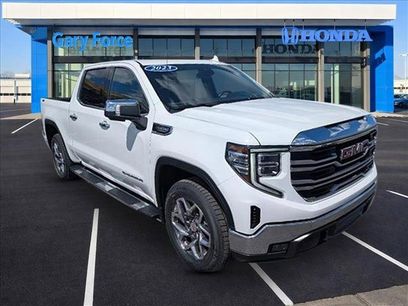 Used 2023 GMC Sierra 1500 SLT w/ SLT Premium Package
