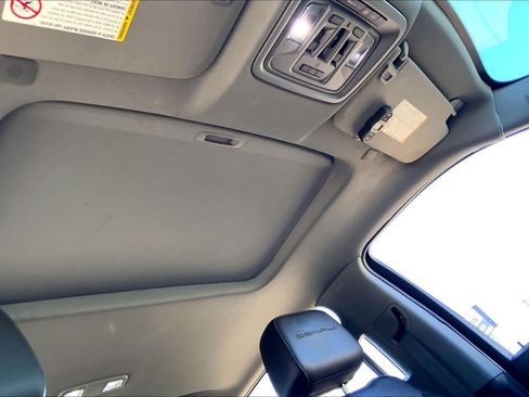 Used 2020 GMC Sierra 3500 Denali w/ Denali Ultimate Package image 13