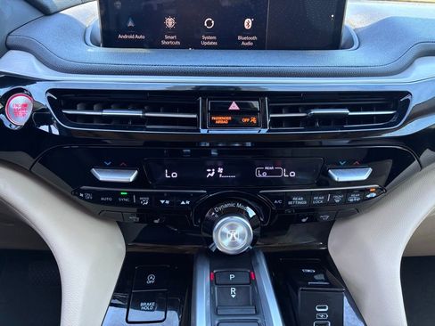 Used 2023 Acura MDX SH-AWD image 35