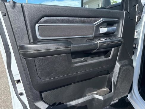 Used 2024 RAM 2500 Big Horn image 16