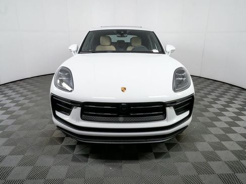 New 2026 Porsche Macan AWD image 37