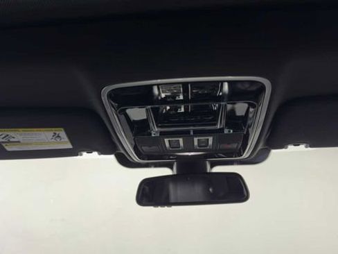 Used 2016 Land Rover Range Rover Sport HSE image 21