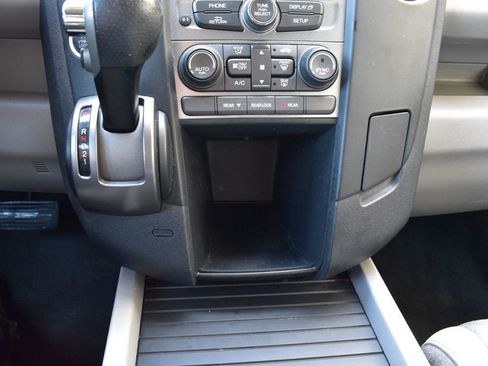 Used 2014 Honda Pilot LX image 36