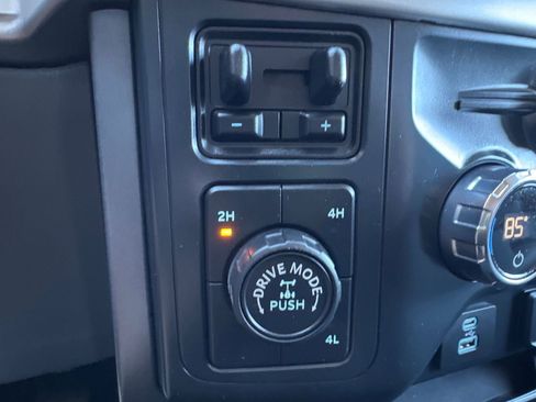 Used 2021 Ford F150 XLT w/ Equipment Group 302A High image 40