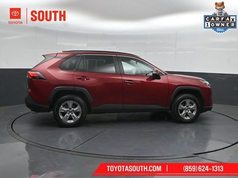 Used 2025 Toyota RAV4 XLE AWD/4WD image 3