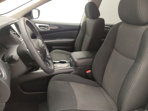 Used 2020 Nissan Pathfinder S image 17