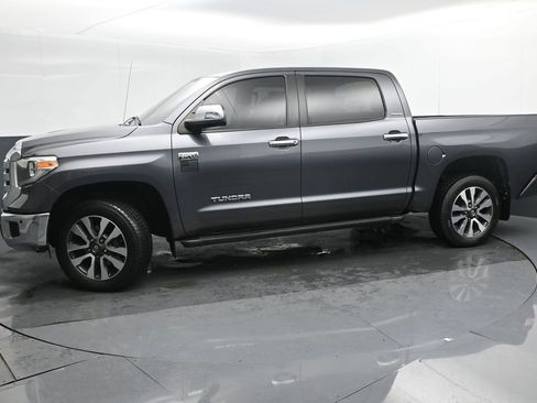 Used 2018 Toyota Tundra Limited image 2