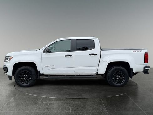 Used 2022 Chevrolet Colorado Z71 w/ Trail Boss Package AWD/4WD image 5