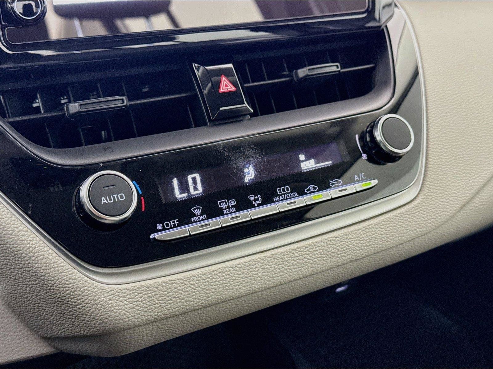 Used 2026 Toyota Corolla LE FWD image 25