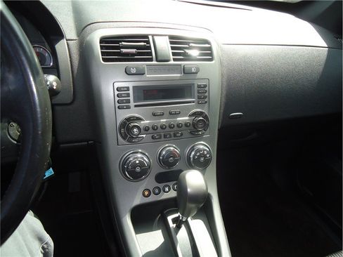 Used 2006 Pontiac Torrent 2WD w/ Preferred Package image 20