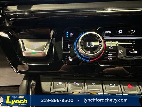 Used 2024 GMC Sierra 1500 AT4X AWD/4WD image 16