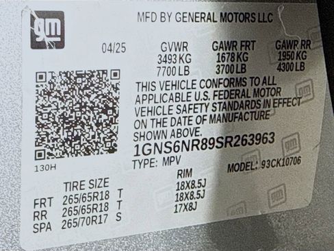 Used 2025 Chevrolet Tahoe LT w/ Comfort Package image 34