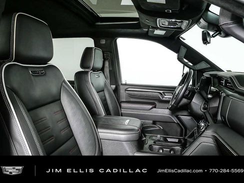 Used 2024 GMC Sierra 2500 AT4X AWD/4WD image 23