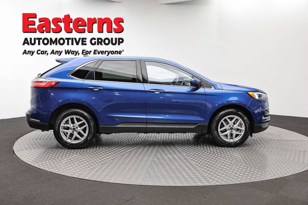 Used 2023 Ford Edge SEL AWD/4WD image 6