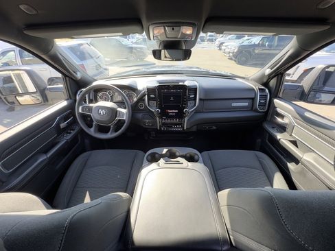 Used 2025 RAM 2500 Big Horn image 27