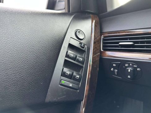 Used 2007 BMW 530xi Sedan AWD/4WD image 28