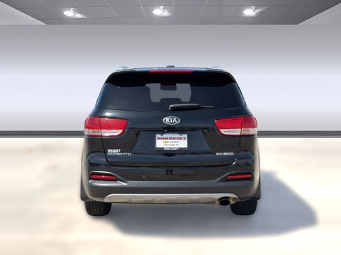 Used 2018 Kia Sorento EX image 10