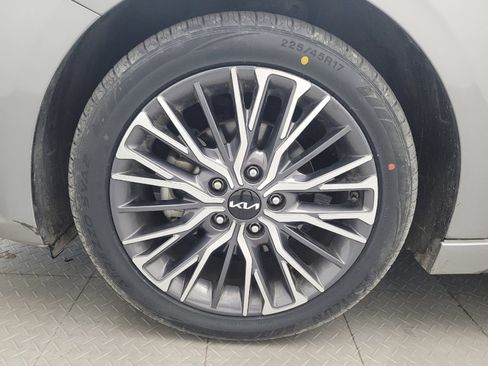 Used 2022 Kia Forte GT-Line w/ GT-Line Technology Package FWD image 31
