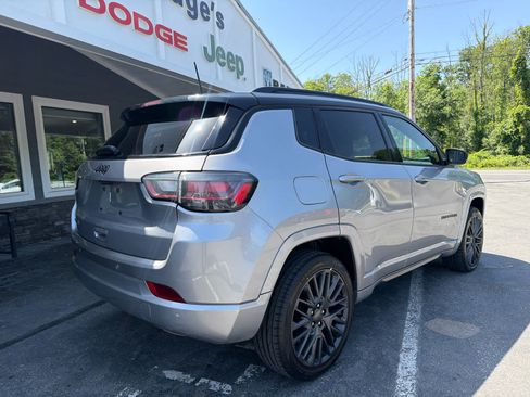 Used 2023 Jeep Compass High Altitude AWD/4WD image 8