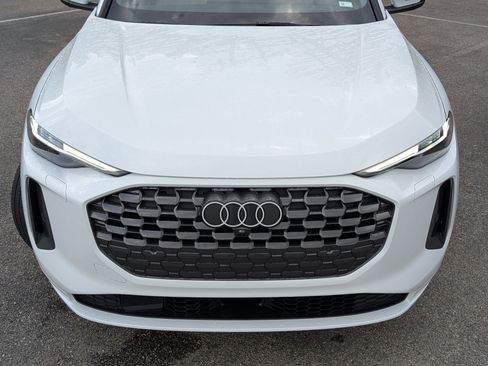 Used 2025 Audi Q5 Prestige AWD/4WD image 14