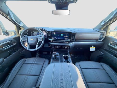 Used 2025 Chevrolet Silverado 1500 High Country w/ High Country Premium Package image 15