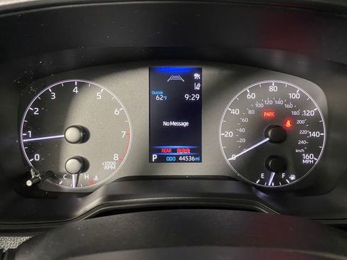 Used 2024 Toyota Corolla Cross LE AWD/4WD image 19