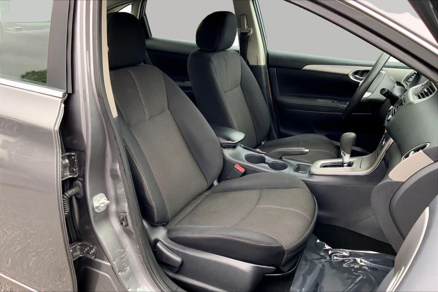 Used 2015 Nissan Sentra S FWD image 8
