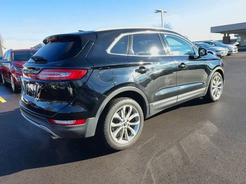 Used 2017 Lincoln MKC Select w/ Lincoln MKC Climate Package image 8