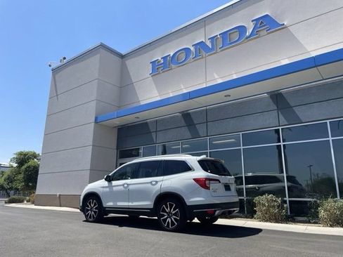 Used 2021 Honda Pilot Touring image 19