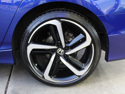 Used 2019 Honda Accord Sport image 39
