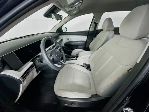 Used 2025 Hyundai Tucson SEL FWD image 13