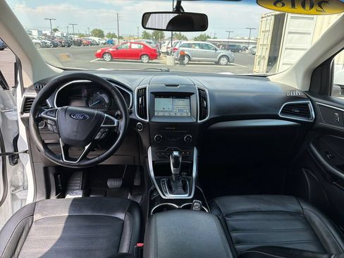 Used 2017 Ford Edge SEL w/ Equipment Group 201A AWD/4WD image 12