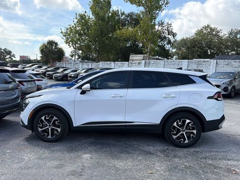 Certified 2025 Kia Sportage EX FWD image 7