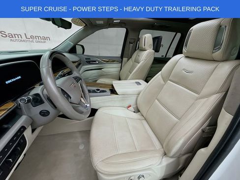 Used 2022 Cadillac Escalade ESV Sport Platinum w/ Heavy-Duty Trailer Package AWD/4WD image 24